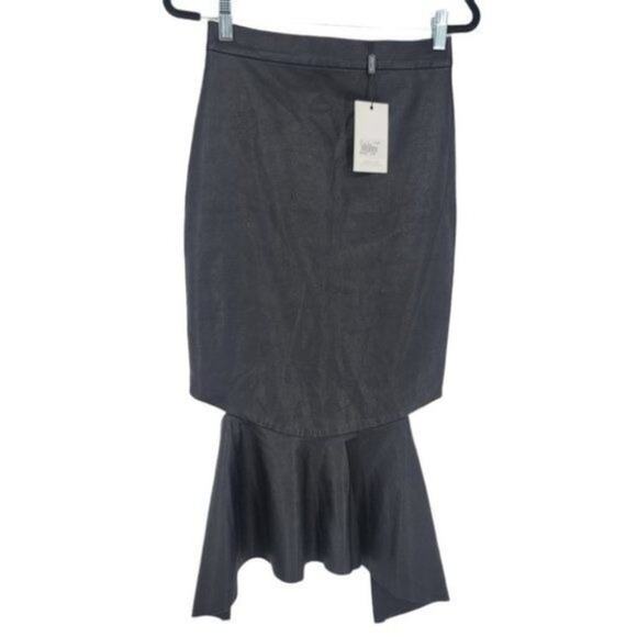 Bardot Milano Faux Leather Black Figure Hugging Peplum Edge Midi Skirt Size 4 - Picture 2 of 6